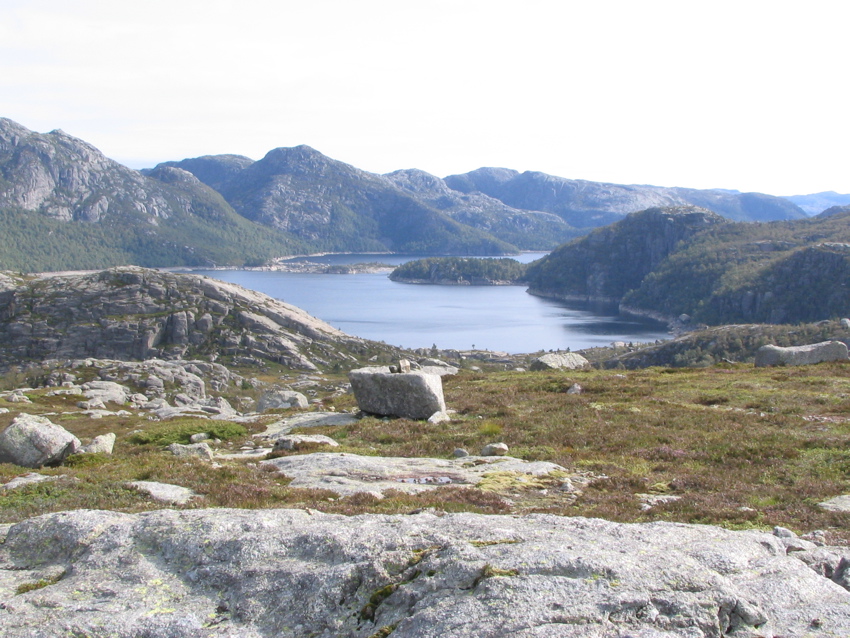 Lake behind Trollkjeften